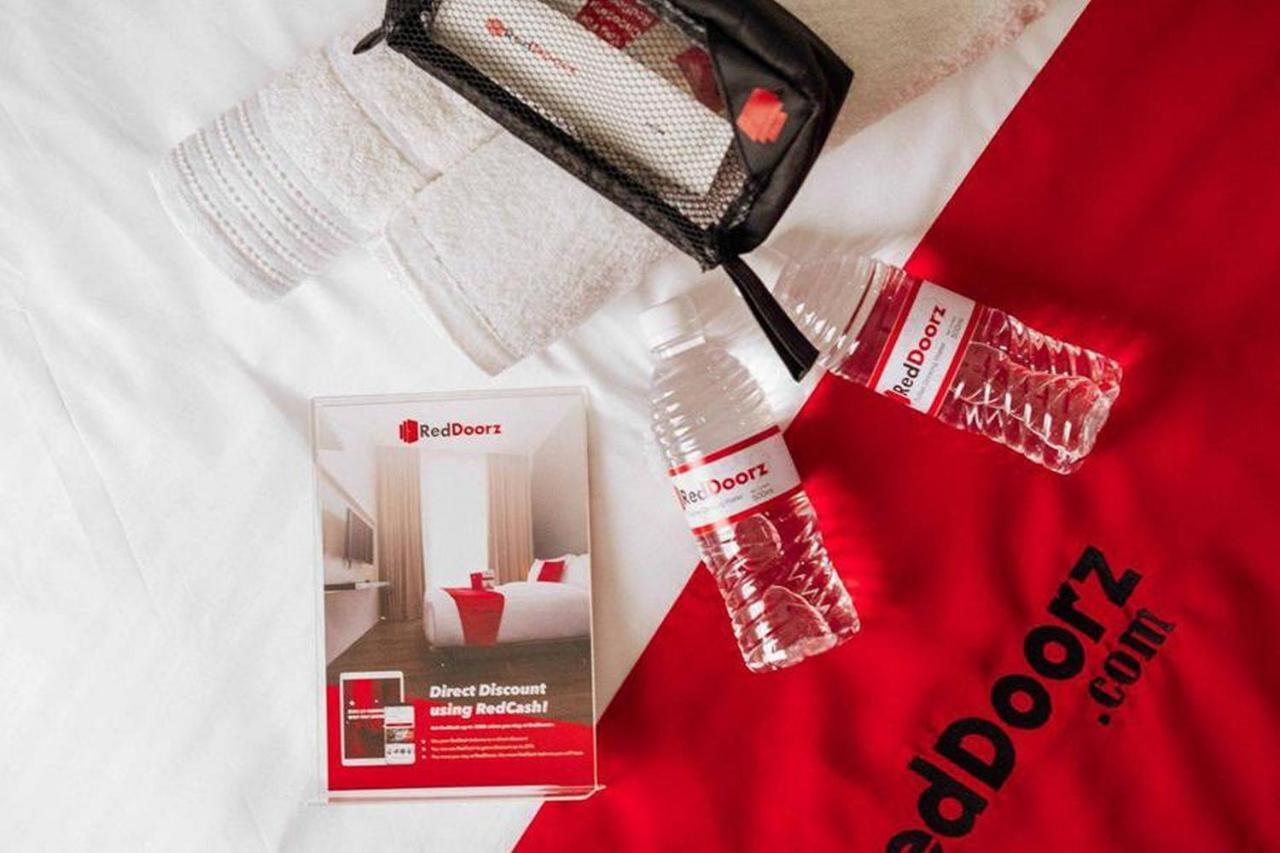 Reddoorz Plus At Panorama Villas Batu Бату Екстериор снимка